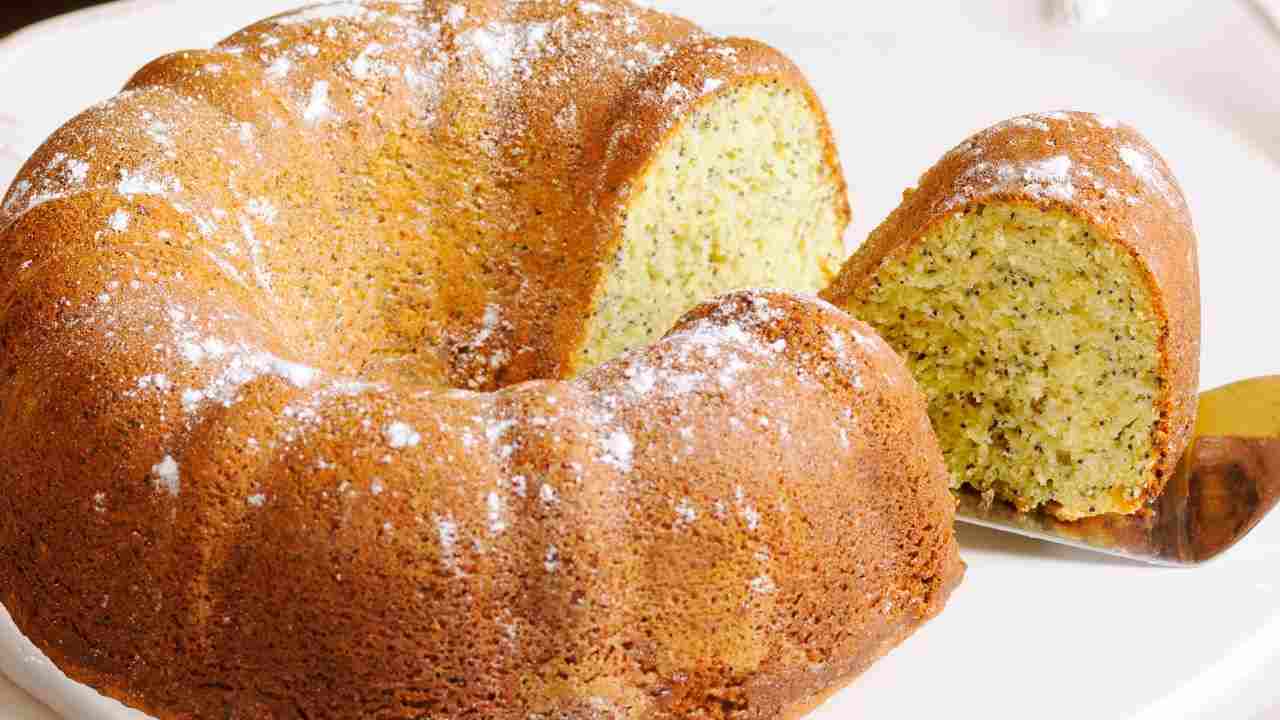 Ciambellone morbidissimo al cocco 09092025 pizzeriapace.it