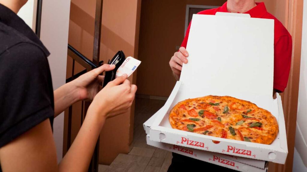 Delle pizze consegnate a domicilio