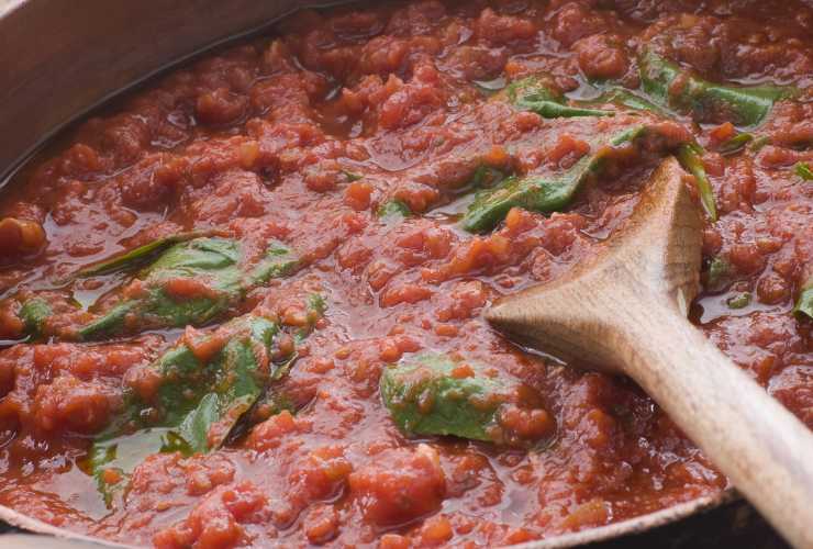 Spaghetti alla puttanesca - Pizzeriapace